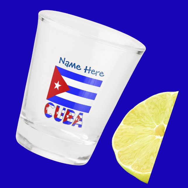 Verre A Shot Cuba Drapeau cubain bleu clair Personnalisé (Shot glass with Cuban Flag and word CUBA below in flag colors. Add name above in blue text.)