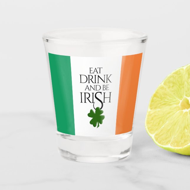 Verre A Shot Drapeau irlandais pour boire et être shamrock (Devant)
