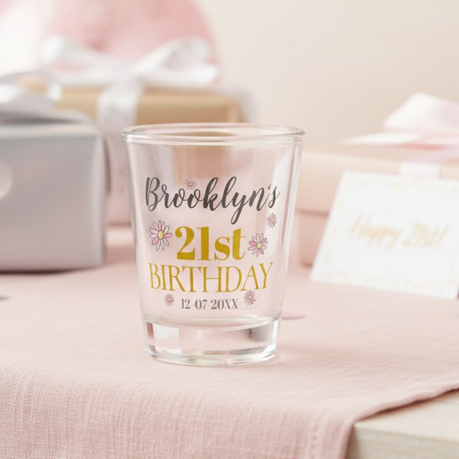 Verre A Shot Elégant Gold and Daisies 21e fête d'anniversaire (Personalized 21st birthday shot glass. 🌼)