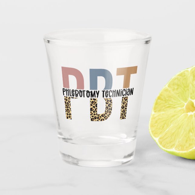 Verre A Shot Empreinte de léopard de technicien en phlébotomie  (Devant)