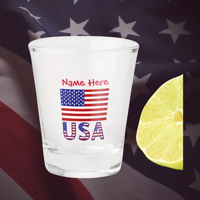 Verre A Shot Etats-Unis Amérique Drapeau Rouge Personnalisation (Personalized shot glass has United States of America flag and USA below in flag colors. Add name top)