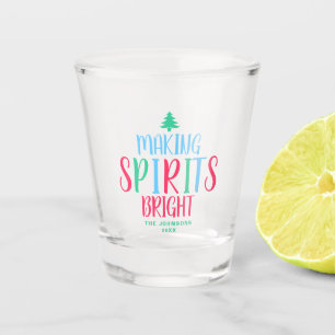 Verre A Shot Faisant à spiritueux des vacances de fête