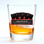 Verre A Shot Fête d'anniversaire 21 ans Poker As Rouge & Noir<br><div class="desc">Verre à shot pour fête d'anniversaire 21 ans sur le thème du poker noir et rouge avec quatre as et enseigne de marquee. Personnalisez-le avec les détails de votre événement.</div>