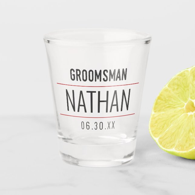 Verre A Shot Groomsman Moderne Rouge Noir Typographie Monogramm (Devant)