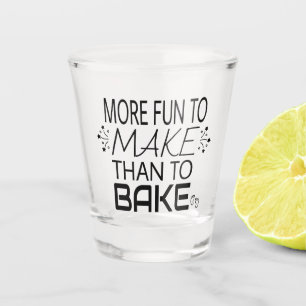 Verre A Shot Grossesse Plus Amusante À Faire Que Cuire Humour