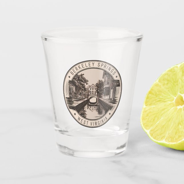 Verre A Shot Illustration Badge de Berkeley Springs Virginie Oc (Devant)