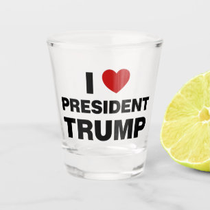 Verre A Shot J'aime le président Trump Heart