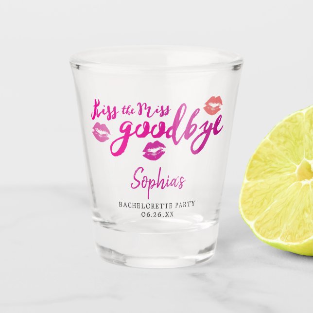 Verre A Shot Kiss The Miss Bachelorette Party Shot Glass (Devant)