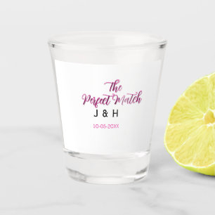 Verre A Shot Le parfait match rose noir nom date mariage cou