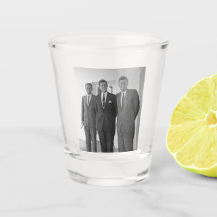 Verre A Shot Le président John Kennedy et les frères American C