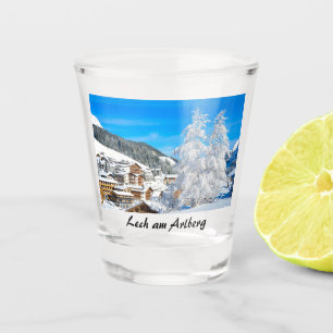 Verre A Shot Lech am Arlberg en Autriche dans le Souvenir d'hiv
