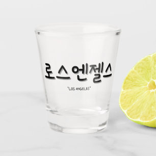 Verre A Shot Los. Angeles dans la SOJU coréenne
