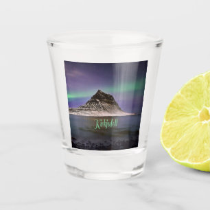 Verre A Shot Montagne de Kirkjufell en Islande Lumières du Nor