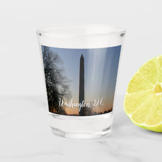 Verre A Shot Monument de Washington au coucher du soleil