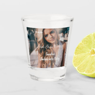 Verre A Shot nom de fête de bachelorette girls gone wild photo