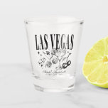Verre A Shot Personnalisé Las Vegas Bachelorette Party<br><div class="desc">Portez un toast à la future mariée avec cette Fête de Bachelorette personnalisée Las Vegas ! Ces lunettes design, idéales pour votre soirée de bachelorette à Las Vegas, apportent une touche amusante et personnelle à votre fête. Que vous soyez en train de frapper la bande, de passer une soirée au...</div>