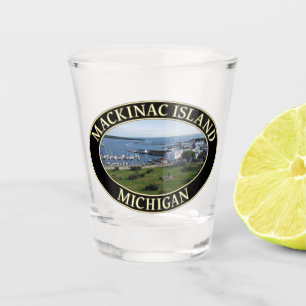 Verre A Shot Port et centre-ville à Mackinac Island, Michigan