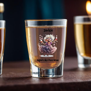 Verre A Shot Salutations à l'élégante dame senior