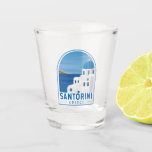 Verre A Shot Santorin Grèce Vintage rétro<br><div class="desc">Design de voyage rétro Santorin. Santorin est immédiatement reconnaissable à ses bâtiments blanchis à la chaux en forme de cube ornés d'accents bleus,  de falaises escarpées et de couchers de soleil de mandarine qui illuminent le ciel et la mer.</div>