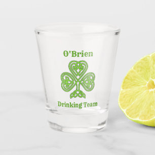 Verre A Shot Shamrock Clover de l'équipe de boisson familiale 
