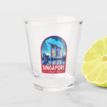 Verre A Shot Singapore Marina Bay Night Travel Art Vintage<br><div class="desc">Modèle de voyage vectoriel rétro de Singapour. Marina Bay est un quartier haut de gamme de gratte-ciel,  d'hôtels chics et de centres commerciaux de luxe. Elle est connue pour la grande roue Singapore Flyer Ferris et les conservatoires de fleurs et les superarbres colorés des jardins de la baie.</div>