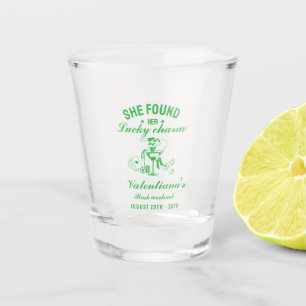 Verre A Shot St patrcik elle a trouvé son porte-bonheur enterre