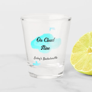 Verre A Shot Sur un nuage neuf nuages pastel bleu enterrement d