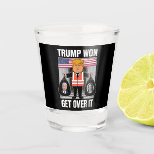 Verre A Shot Trump a Gagné Passer à Autre Chose Maga a Gagné Él
