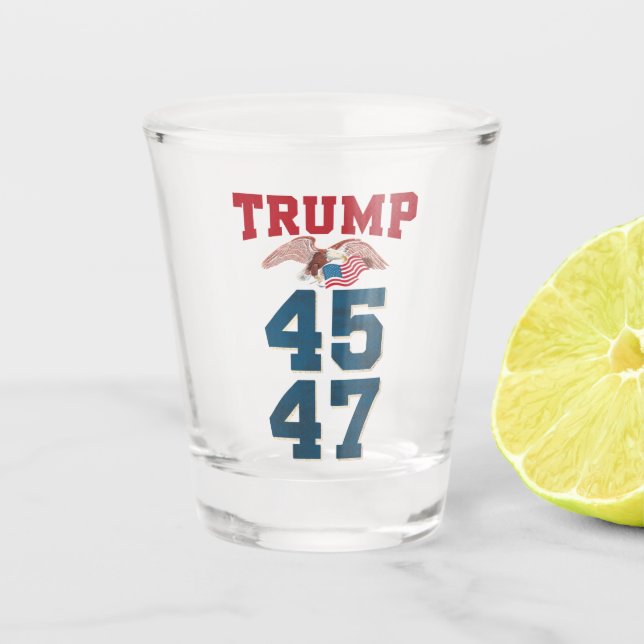 Verre A Shot Trump, le patriotique, a remporté Trump 45 et 47 v (Devant)
