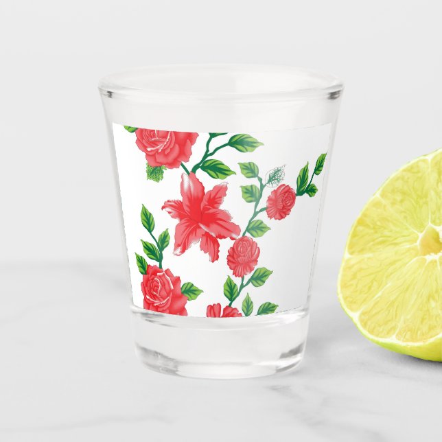 Verre A Shot un bouquet de fleurs rouges sur un arrière - plan  (Devant)