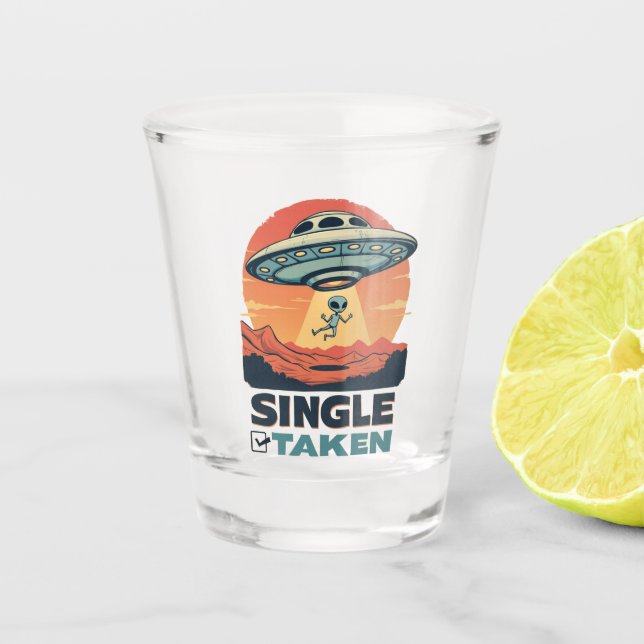 Verre A Shot Un seul vaisseau spatial pris enlevant l'Alien Val (Devant)