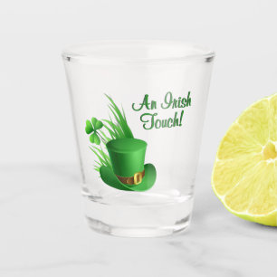 Verre A Shot Une touche irlandaise Chapeau de lutin en trèfle d