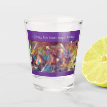 Verre à shot fantaisiste de Mardi Gras avec masque