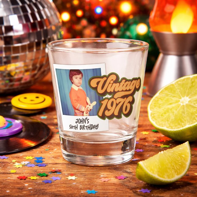 Verre A Shot Vintage 1976 50th Birthday Photo  (Vintage 1976 50th Birthday Photo Shot Glass)