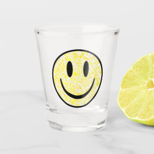 Verre A Shot Visage souriant éclaboussé