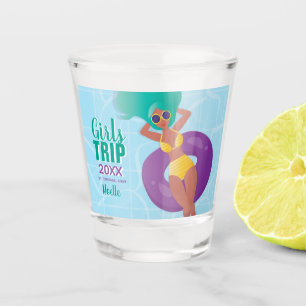 Verre A Shot Voyage, année, nom, femme noire dans la piscine