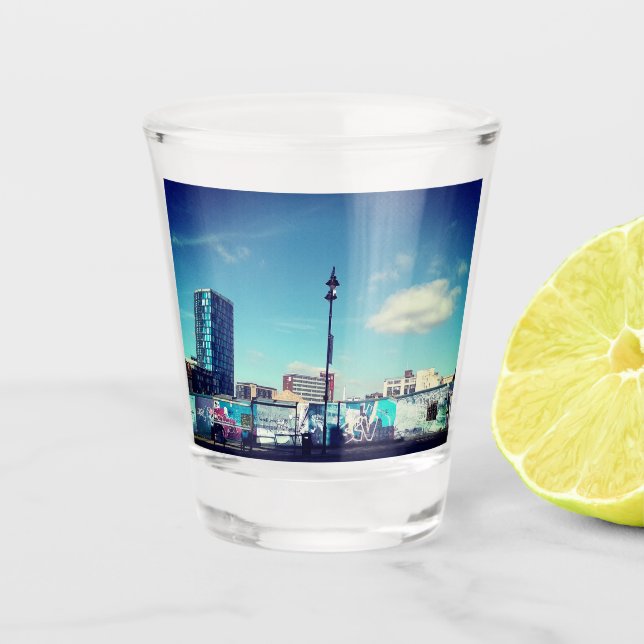 Verre A Shot Vue latérale du bloc de tours (Devant)