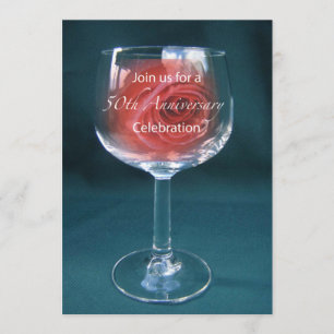 Verre à vin de rose pour invitation 50e anniversai