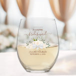 Verre À Vin Sans Pied Blush Peach Rose Bridesmaid Maid of Honor Don<br><div class="desc">Cet ensemble est le choix parfait pour remercier les demoiselles d'honneur et la bonne d'honneur de votre mariage. La belle décoration chic boho comprend un bouquet de roses et de fleurs d'aquarelle peints à la main, des sprigs d'eucalyptus et de la verdure dans les tons champagne, rougis ou pêche très...</div>