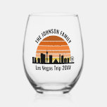 Verre À Vin Sans Pied Coucher de soleil sur le Strip de Las Vegas Vacanc<br><div class="desc">Verres à vin personnalisés avec vue sur la skyline de Las Vegas au coucher du soleil pour vos vacances en famille ou votre enterrement de vie de garçon dans la ville lumière. Jouez du lever du soleil au coucher du soleil dans cette ville et gardez-en le souvenir avec ce souvenir....</div>