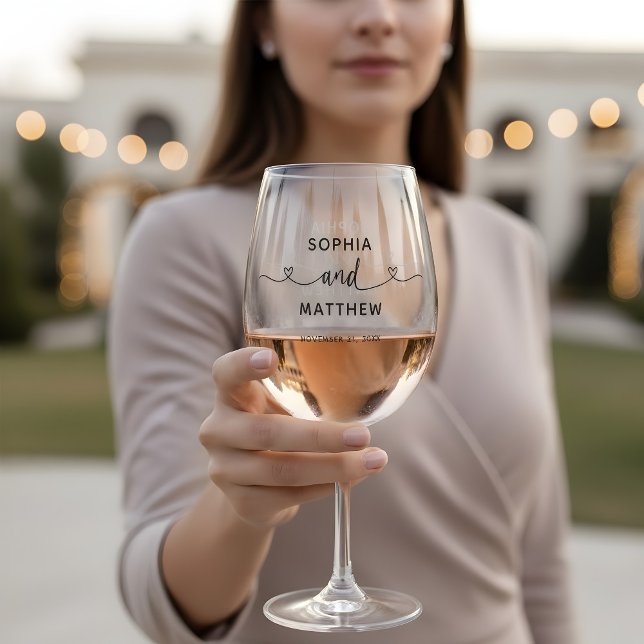 Verre À Vin Sans Pied Couple Names Script Coeur Mariage moderne (Créateur téléchargé)