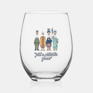 Verre À Vin Sans Pied Défilé d'oies patriotiques Chemise vectorielle vin