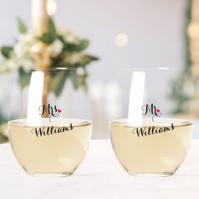 Verre À Vin Sans Pied Élégant M. Mme Newlyweds Couple Lune de miel Maria (Elegant Mr Mrs Newlyweds Couple Honeymoon Wedding Stemless Wine Glass)