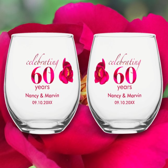 Verre À Vin Sans Pied Élégant Rose personnalisé 60e anniversaire Cadeau (Add couples names for beautiful red rose glass. Unique 60th anniversary keepsake gift. 
)