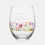 Verre À Vin Sans Pied Fleur sauvage Rustic Chic Floral Mariage campagnar<br><div class="desc">Célébrez votre histoire d'amour avec cet élégant verre à vin mariage floral avec une charmante aquarelle design fleur sauvage et script de calligraphie moderne. Parfait pour un mariage de jardin, une cérémonie en plein air ou une célébration boho rustique, ce design mêle des éléments floral fantaisistes à une élégance intemporelle....</div>