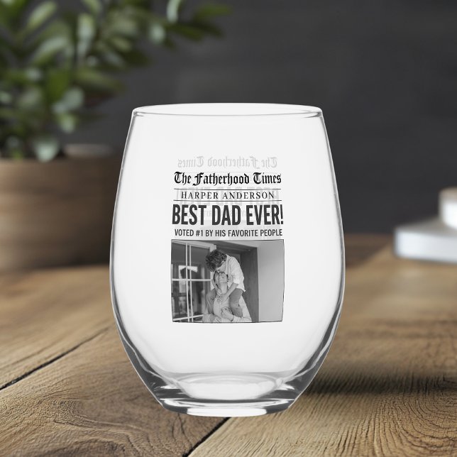 Verre À Vin Sans Pied Titre du journal personnalisé Best Papa Ever (Créateur téléchargé)