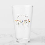 Verre Bébé Fleur sauvage coloré dans le Baby shower en f<br><div class="desc">Ce bébé fleur sauvage coloré en verre de baby shower fleuri est parfait pour votre baby shower d'été simple et capricieux boho arc-en-ciel. Les fleurs aux couleurs rose, jaune, orange et or, qui donnent à ce produit l'impression d'un élégant jardin vintage minimaliste de printemps hippie. Le design moderne est artistique...</div>