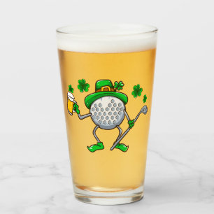 Verre Bière jouante au golf d'Irlandais de lutin de golf