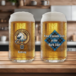 Verre Canette Clan Ramsay Crest sur Blue Hunter Tartan