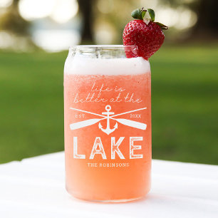 Verre Canette Life is Better Lake House Nom de famille
